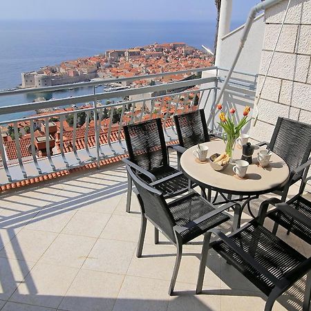 Spacious 2 Bedroom Apt Luxeview- Oldtownview, 10Min To Town Dubrovnik Dış mekan fotoğraf