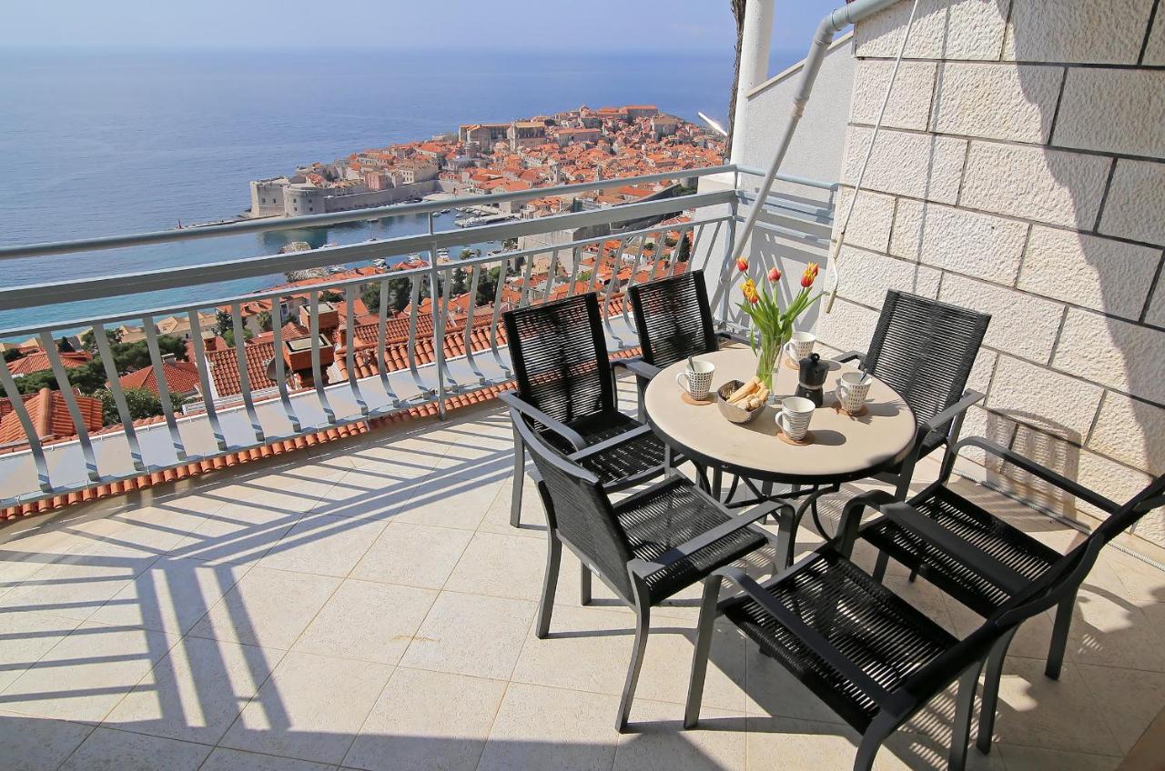 Spacious 2 Bedroom Apt Luxeview- Oldtownview, 10Min To Town Dubrovnik Dış mekan fotoğraf